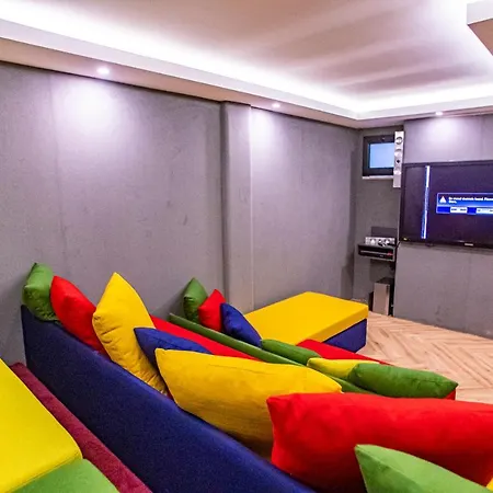 Villa A & Ultra