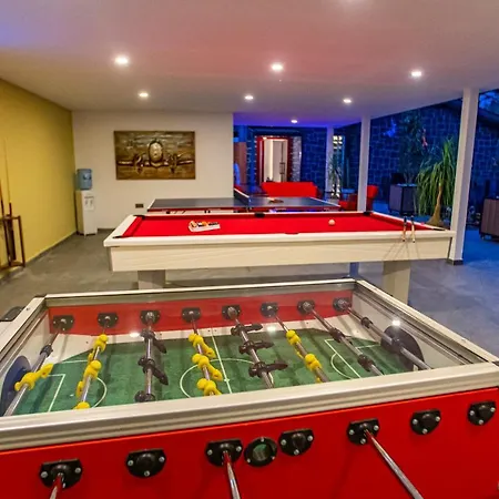 Villa A & Ultra